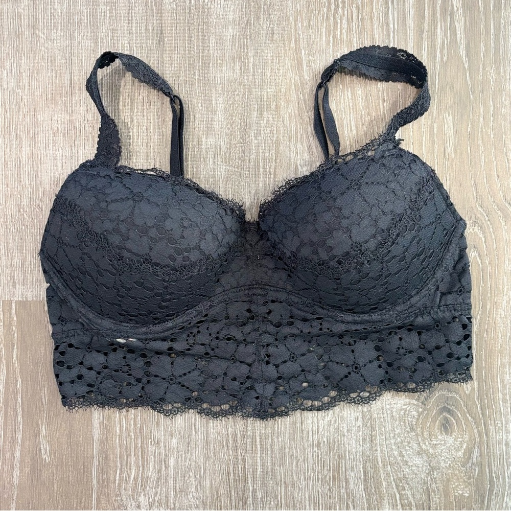 Victoria’s Secret Pink Black Lace Underwire Bralette Small